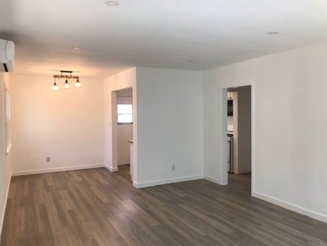 Photo - 6932-6934 Agnes Avenue Unit 6932