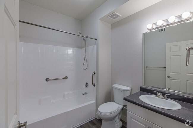 1BR, 1BA - 600SF - Royal Oaks 55+ Senior Apartment Community