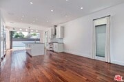Photo - 7270 Waring Ave