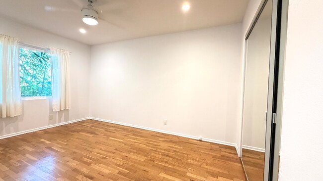 Photo - 2009 Preuss Rd Unit 10