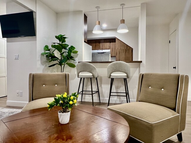 Photo - 23 Streamwood Condo Unit FURNISHED ALL UTILITIES