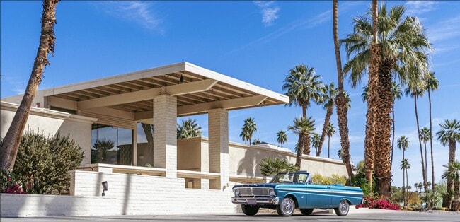 Photo - 136 Eastlake Dr