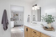 Photo - 280 E Loop Dr