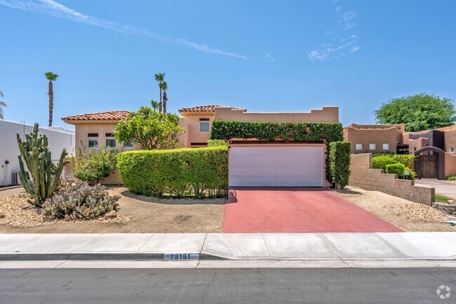 Building Photo - 78191 Sombrero Ct Rental