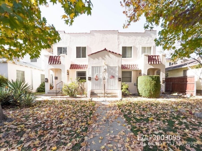 Building Photo - 803 Lindaraxa Park N Unit 803 B