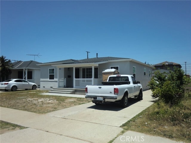 Photo - 1907 W 154th Pl House