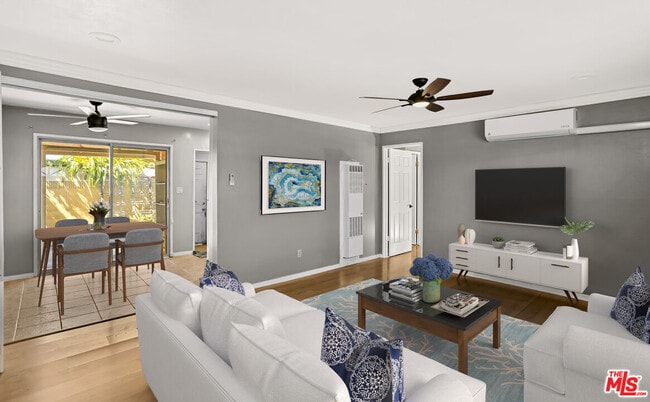 Photo - 16711 Mapes Ave