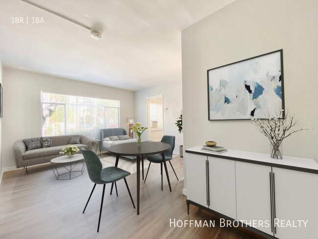 Building Photo - 1661 N Bronson Ave