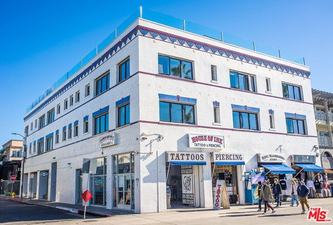 Photo - 8 Brooks Ave Unit 7