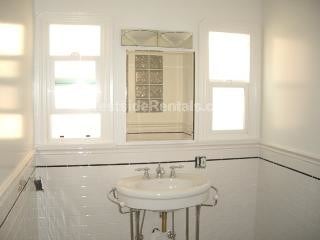 Building Photo - 6087 Cashio St Unit david anderman