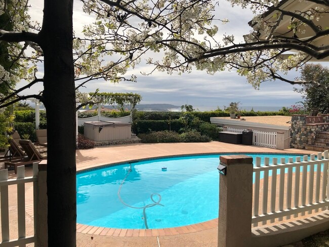 Photo - 5619 Rutgers Rd Unit La Jolla Hideaway