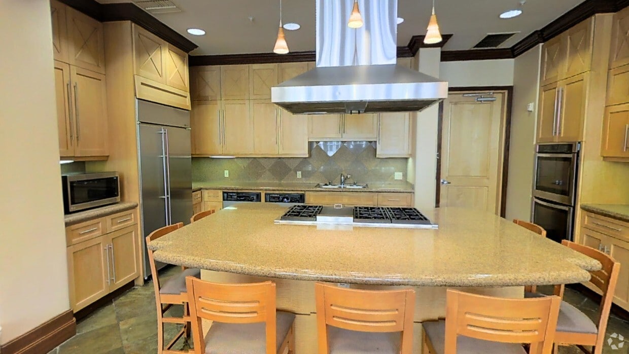 3D Tour - Regents La Jolla