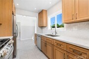 Photo - 553 N Pine St