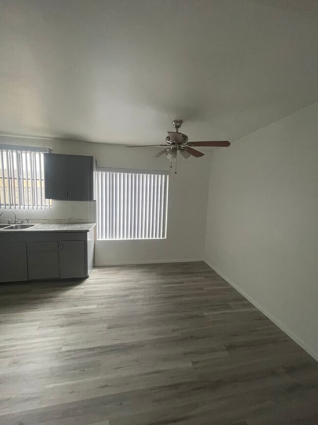 Photo - 151 E 95th St Unit Apt 1