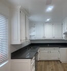 Photo - 4916 Hazeltine Ave Apartment Unit 04