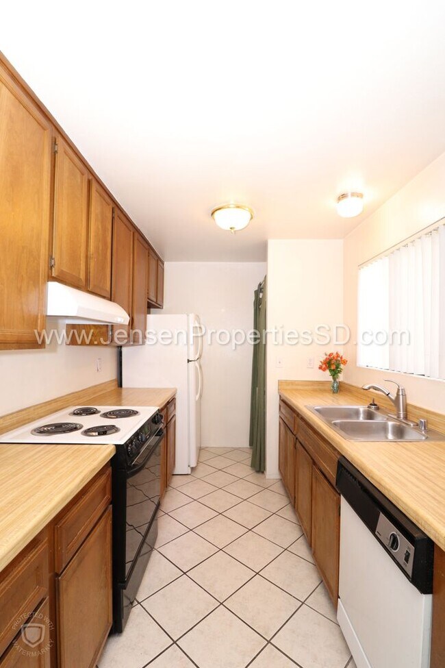 Photo - 1 Bed, 1 Bath Condo w/ Parking, Utilities,... Unit 107A