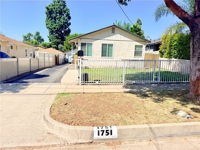 Building Photo - 1751 Belmont Ave