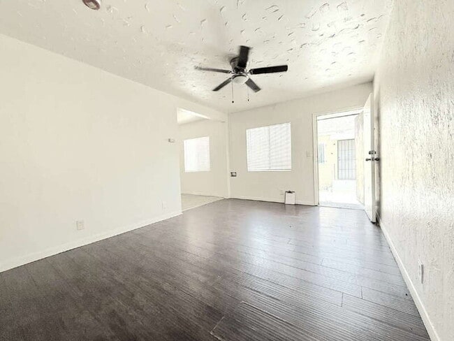 Photo - 8510 San Pedro St