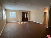 Photo - 17844 Hartland St House