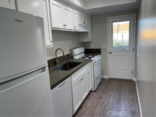 Building Photo - 16971 Hoskins Lane Unit 2 Rental