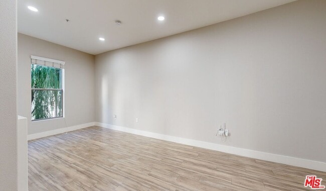 Photo - 6260 W 3rd St Unit Apt. 2-215