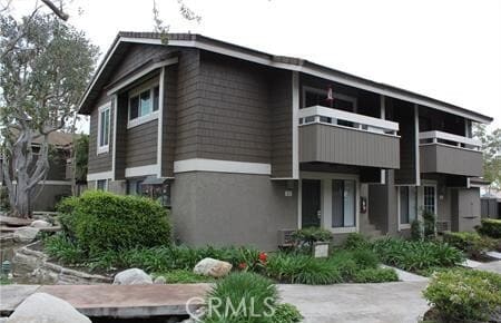Photo - 165 Streamwood