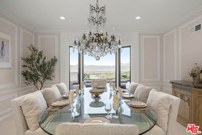 Photo - 3722 Alonzo Ave