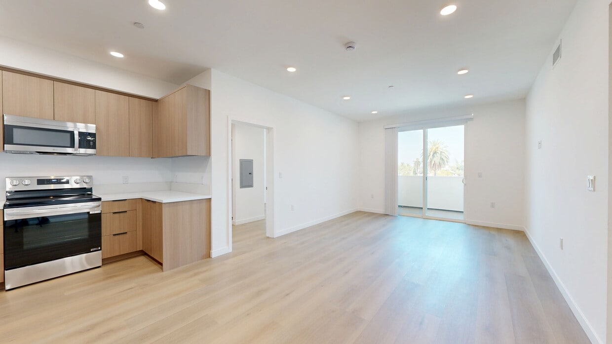 3D Tour - 14811 Erwin St Apartments