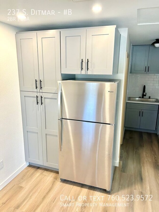 Photo - 237 S. Ditmar-#B Unit #B