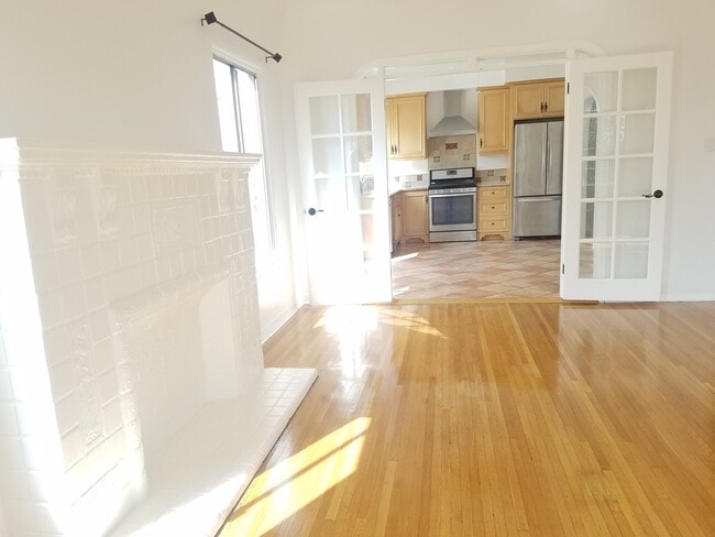 Photo - 1609 1/2 S Sierra Bonita Ave Unit 1609 1.2