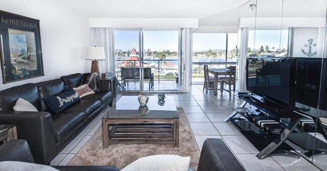 Photo - 1710 Avenida Del Mundo Unit 207