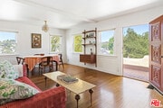 Photo - 6196 Oak Crest Way House
