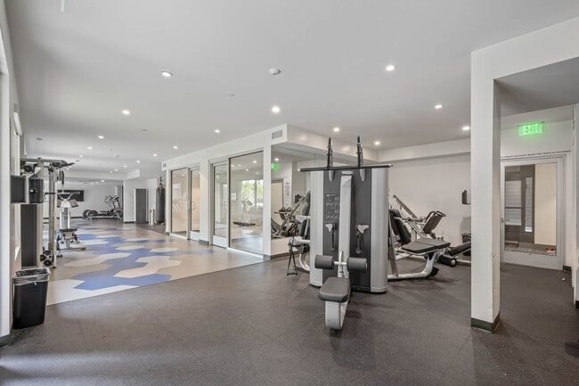 その他 concourse Concourse LA - 5875 W Interceptor St Los Angeles CA | Zillow