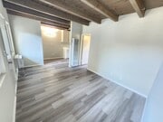 Photo - 15043 Victory Blvd Unit 11