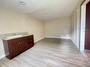 Photo - 5794 Burnham Ave