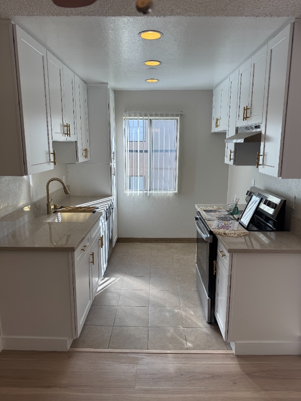 Photo - 626 E Verdugo Ave Unit R