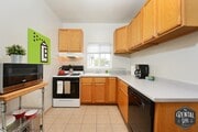 Photo - 2326 Pacific Ave Apartment Unit E