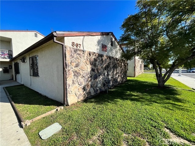 Building Photo - 855 E 120th St Unit 1 Rental