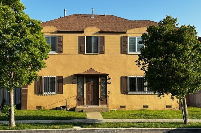 Photo - 2708 W 85th St Unit 2708 W. 85th St