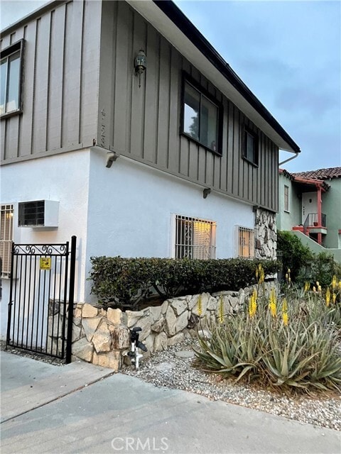 Photo - 4123 Edenhurst Ave Townhome
