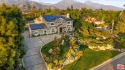 Photo - 1047 E Pomello Dr House