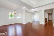 Photo - Elegant & Bright 2Bdm 2Ba Home in Vista Va...