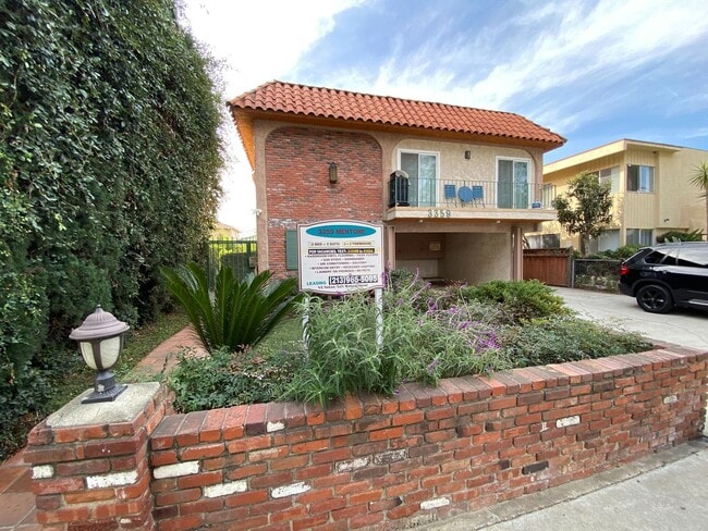 Building Photo - 3359 Mentone Ave Rental