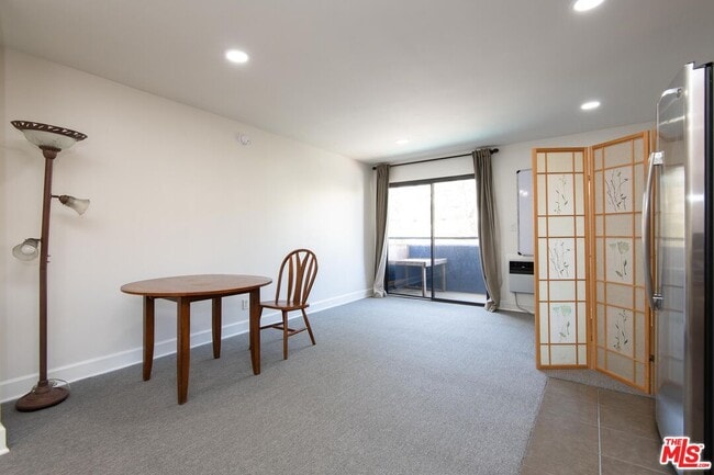 Photo - 10982 Roebling Ave Unit 347