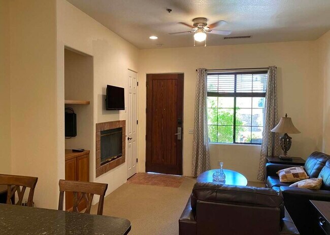 Photo - 50690 Santa Rosa Plz Unit 1