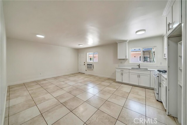 Photo - 6735 Elmer Ave Unit 8