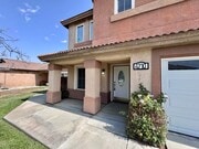 Photo - Spacious 4 Bedroom Home with a loft AND bo...