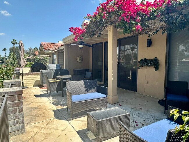 Photo - 336 Villena Way