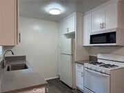 Photo - 943 N Louise St Apartment Unit 4