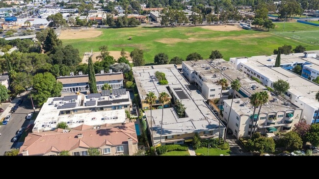 Photo - Addison Apartments